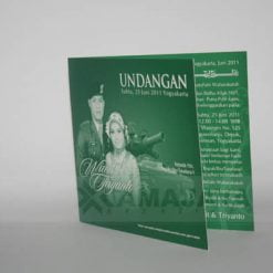 View Alternatif Undangan pernikahan wiwit - triyanto