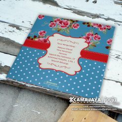 undangan pernikahan vintage biru polkadot