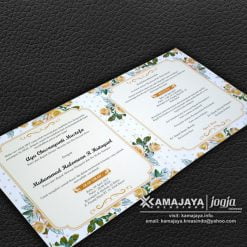 undangan pernkahan vintage bunga ayu moan