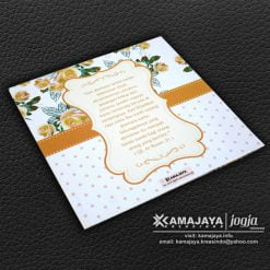 undangan pernkahan vintage bunga polkadot ayu moan