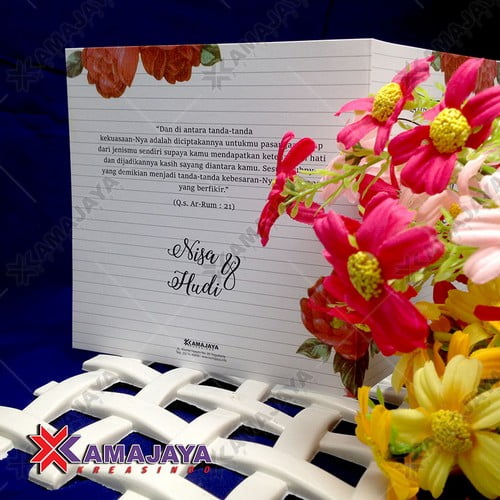 Contoh Undangan Pernikahan Unik Dan Elegan